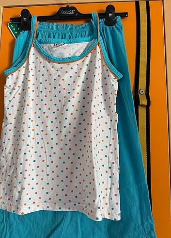 Melis Yıldız Pijama takımı 