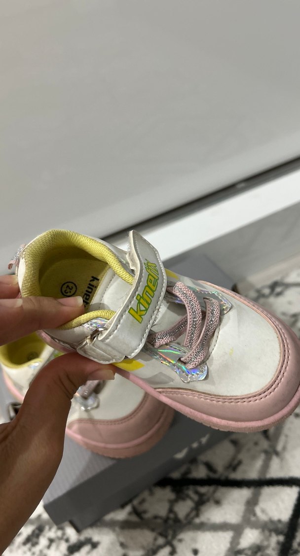 Kız Çocuk Pembe Çizgili Spor Ayakkabı - Görsel 4