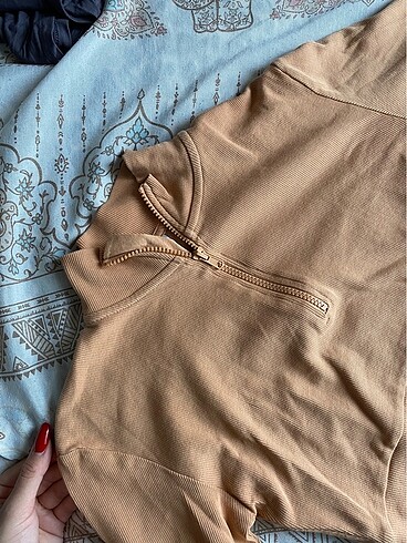 H&M Fermuarlı crop