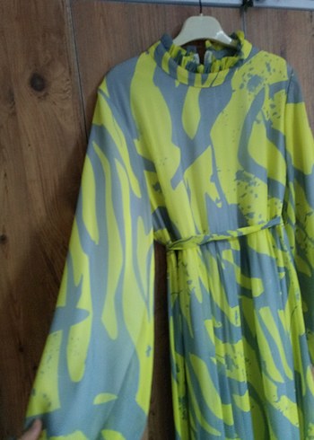 Sarı Gri Bağlama Desenli Uzun Elbise - Görsel 4