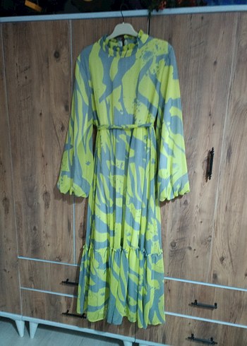 Sarı Gri Bağlama Desenli Uzun Elbise - Görsel 9