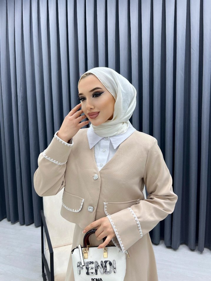 Bej Uzun Kollu Kadın Takım Elbise - Görsel 3