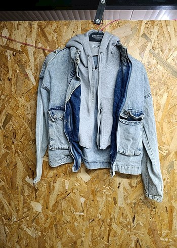 Gri Kapüşonlu Kadın Denim Ceket