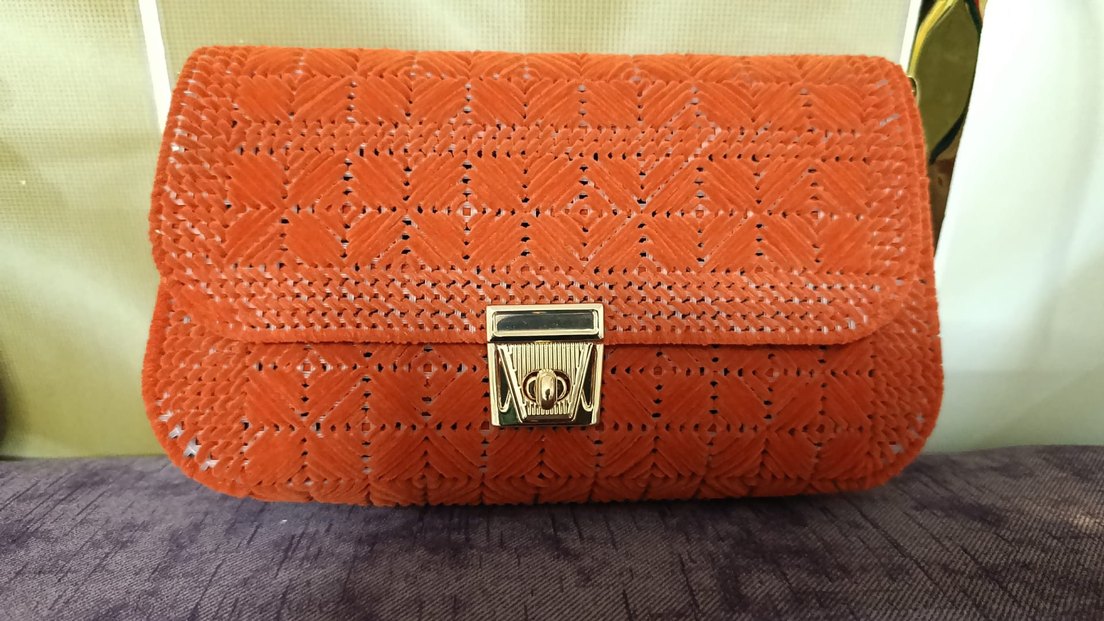 Kadın örgü Çanta Tokalı - Görsel 3