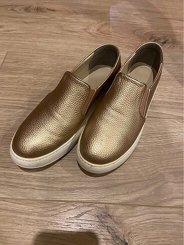 Sadece bir kez kullanılmış loafer 38 beden