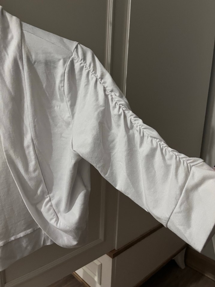 Beyaz Kız Çocuk Uzun Kollu Bolero - Görsel 2