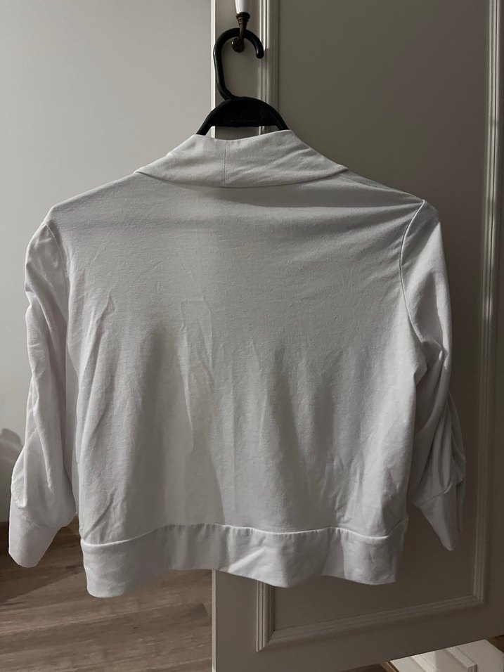 Beyaz Kız Çocuk Uzun Kollu Bolero - Görsel 3