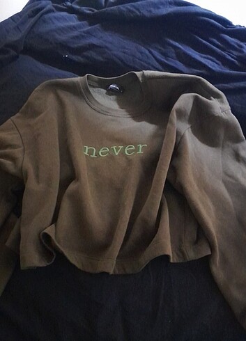 Sweatshirt crop