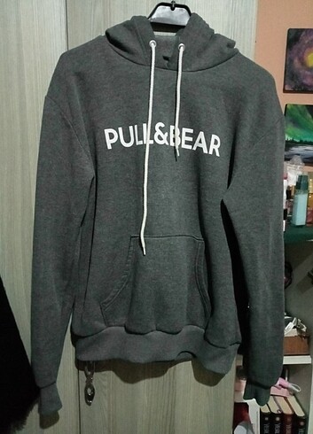 pull & bear sweatshirt 