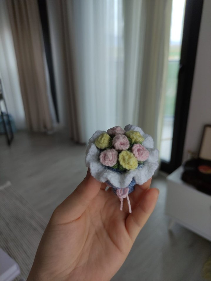 Minyatür Örgü Çiçek Buketi 
Instagram @dreamtoys__ - Görsel 3
