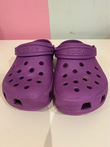 Crocs 29