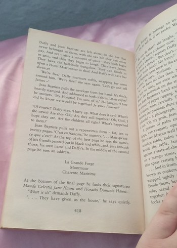 Bordeaux Housewives - Daisy Waugh İngilizce kitap - Görsel 3