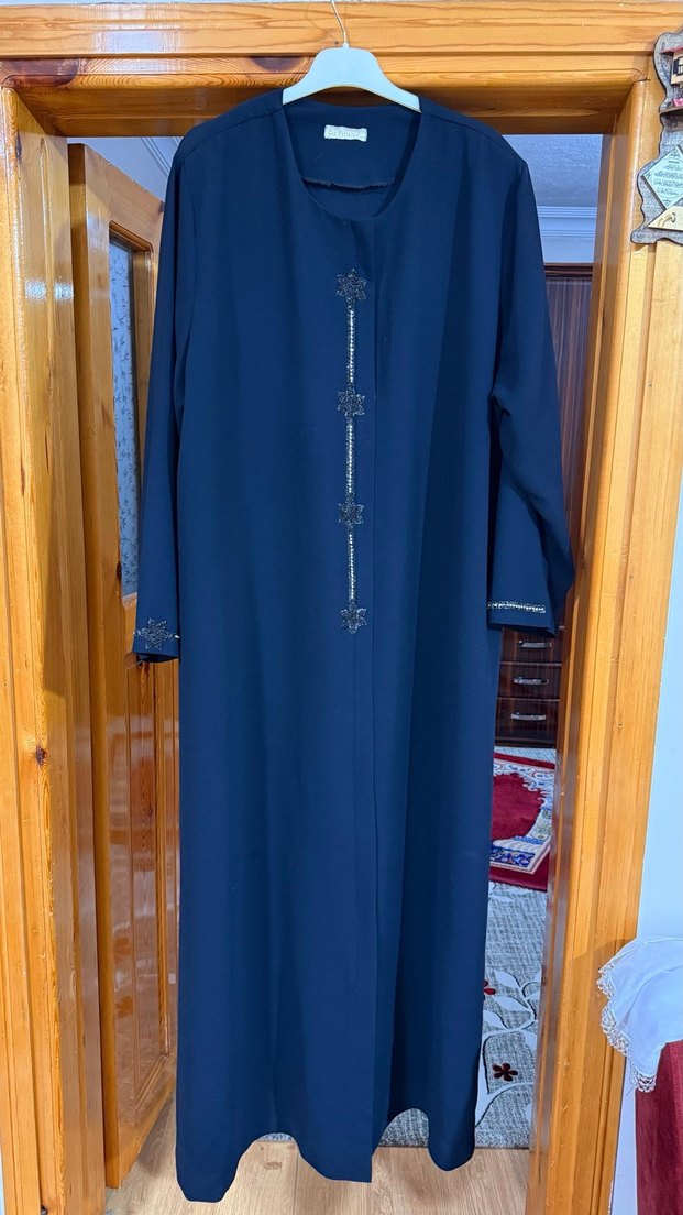Uzun Kol Mavi Nakışlı Kadın ferace 56 beden - Görsel 2