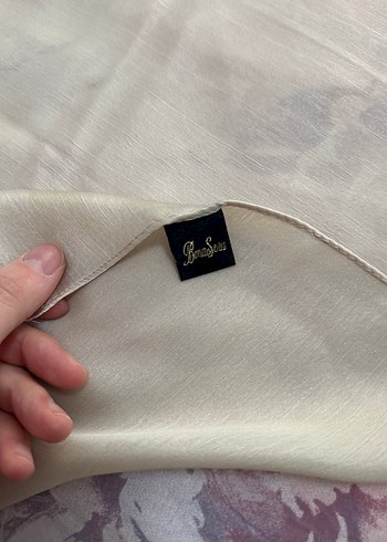 Parlak Bej eşarp - Görsel 2