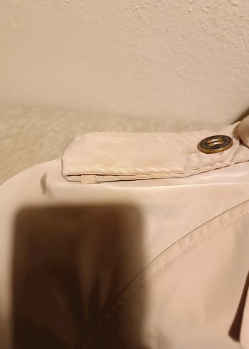 Bej Düğmeli Kadın Trençkot - Görsel 5