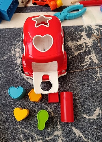 Fisher Price Bul tak cekcekli araba
