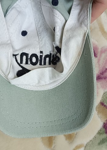 Düğmeli Gri Sokak Şapkası - Görsel 3