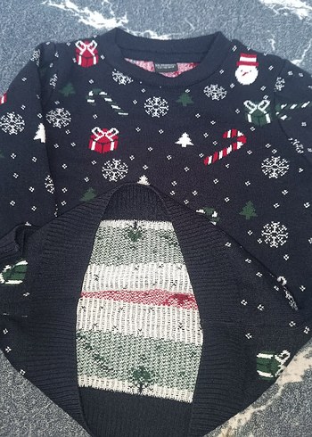 Çocuk Desenli Gri Örgü Kazak - Görsel 4