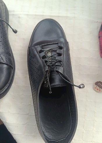 Parlak Siyah Gotikk Ayakkabı Bağcığı - Görsel 5