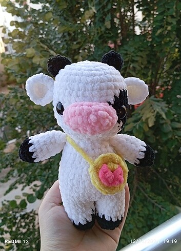 Amigurumi inek