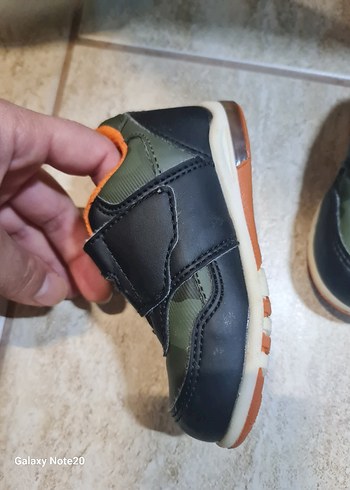 LC Waikiki Kamuflaj Desenli Erkek Çocuk Spor Ayakkabı