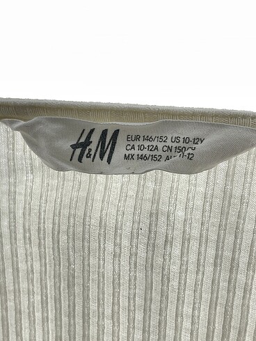 universal Beden beyaz Renk H&M Bluz %70 İndirimli.