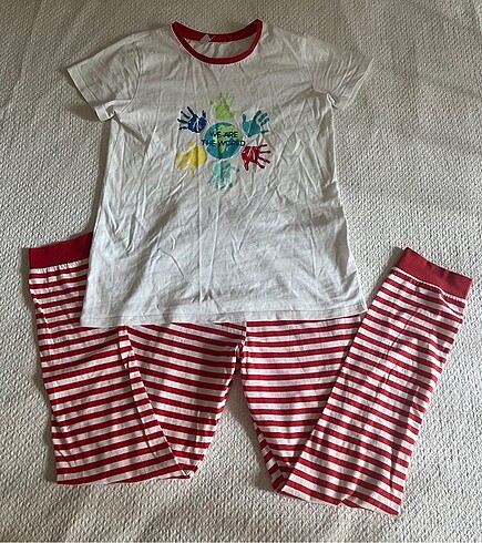 Çocuk Pijama Takımı ve zÜrafa çatallar