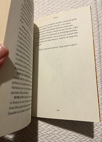 William Shakespeare'den Hamlet Romanı - Görsel 3