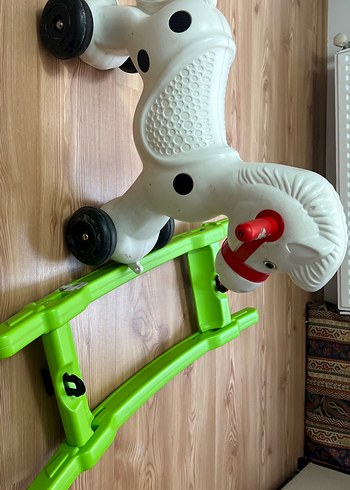 Beyaz ve Renkli Atlı Çocuk Oyuncağı - Görsel 2