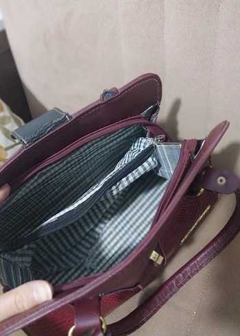 Bordo Yılan Desenli Deri Kadın Çanta - Görsel 4