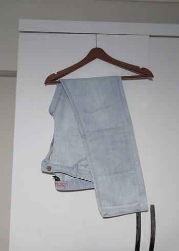 Düğmeli Mavi Midi Kot Pantolon - Görsel 2