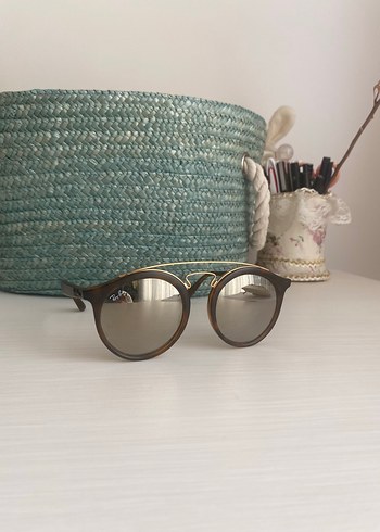 Ray-Ban Kadın Gözlüğü