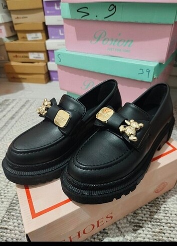 Loafer ayakkabı 