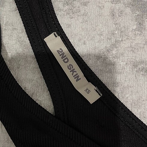 xs Beden siyah askılı crop bluz