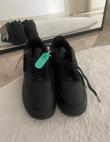 Nike Erkek ayakkabısı