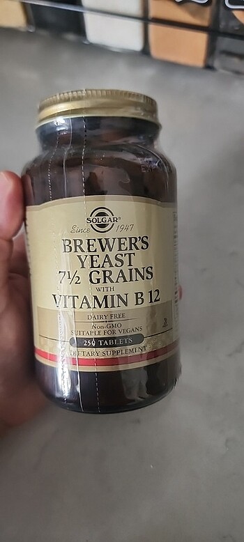 Solgar Brewer's yeast with Vitamin B12