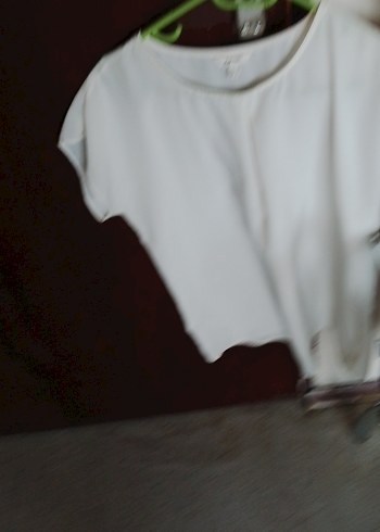 Beyaz Kısa Kollu Salaş Bluz - Görsel 3