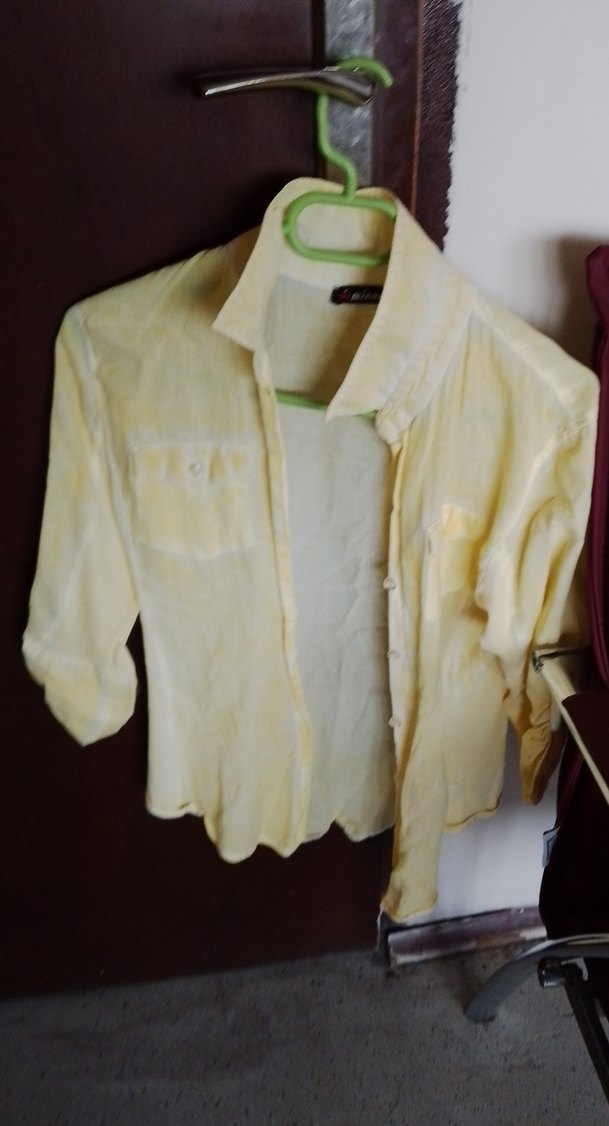 Düğmeli Sarı Keten Kadın Gömlek - Görsel 2