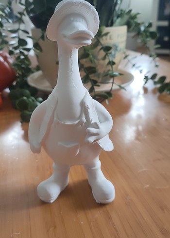 Diğer Beyaz Ördek Figürü