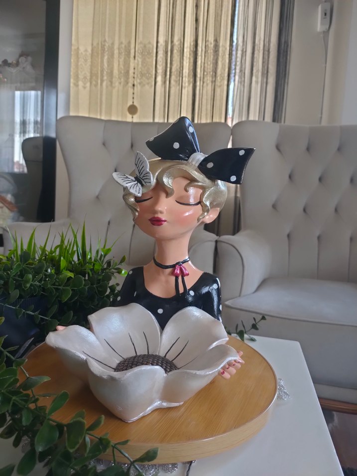 Puantiye Desenli Siyah Biblo - Görsel 5