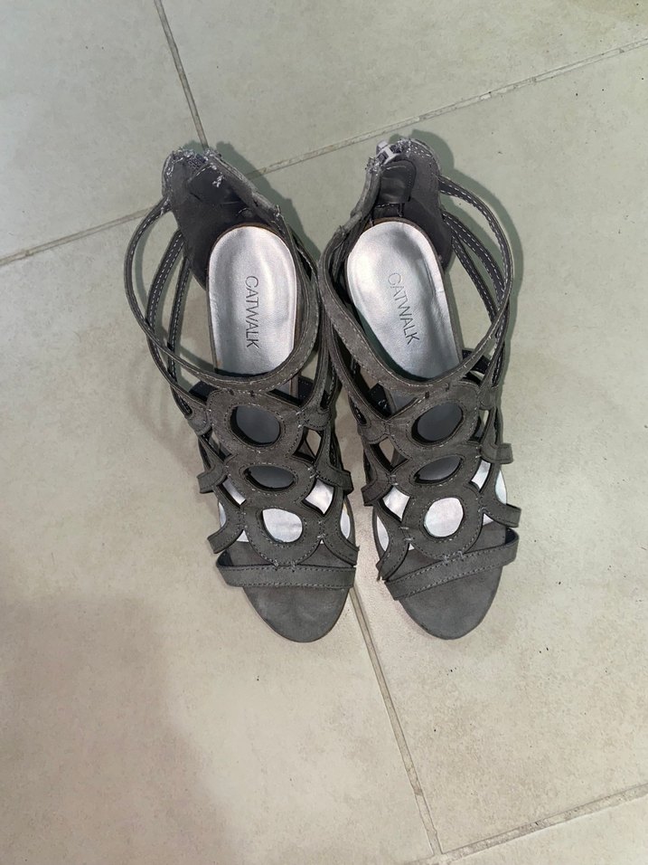 Gri Stiletto Topuklu Kadın Akşam Ayakkabısı - Görsel 3