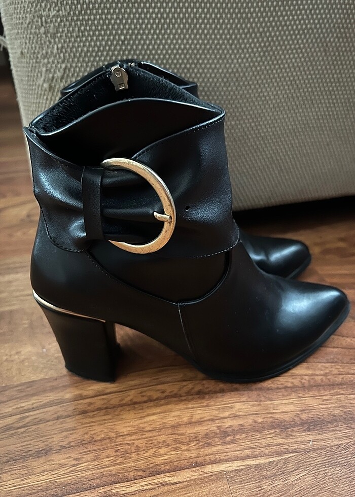 Topuklu Bot - Görsel 4