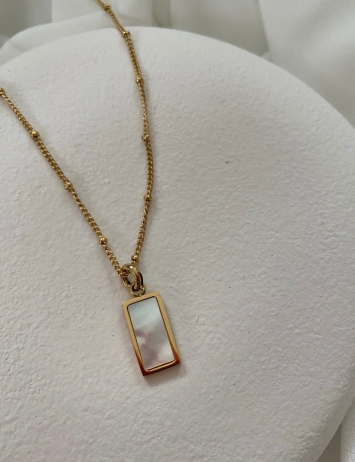 Zincir Detaylı Altın Renk Midi Kolye - Görsel 2