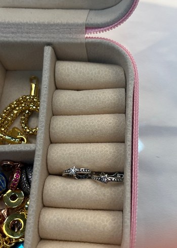 Gri Nakışlı Siyah Rock Punk Halka Küpe - Görsel 3