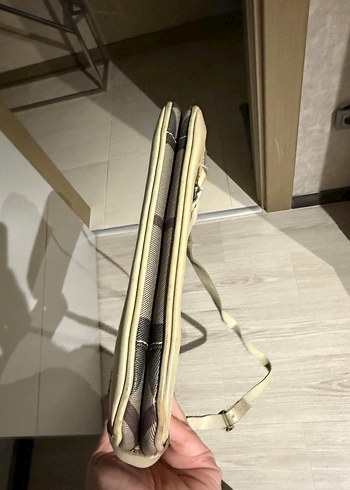 Burberry Bej Deri Kareli Tokalı Kadın Çanta - Görsel 5