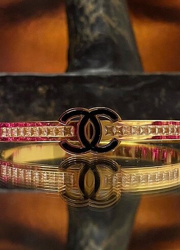 Chanel model kelepçe bileklik