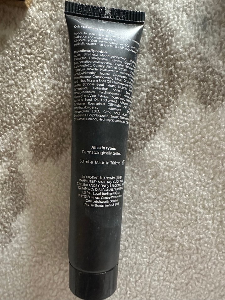 Siyah Parlak BB Krem SPF15+ Kollajenli - Görsel 2