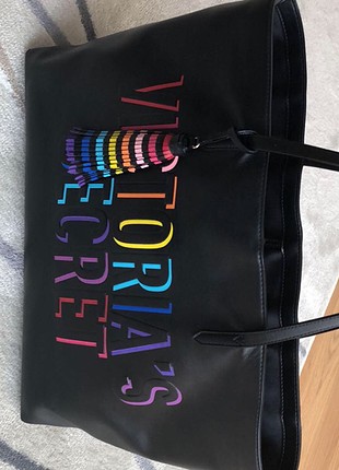 universal Beden Victoria?s secret