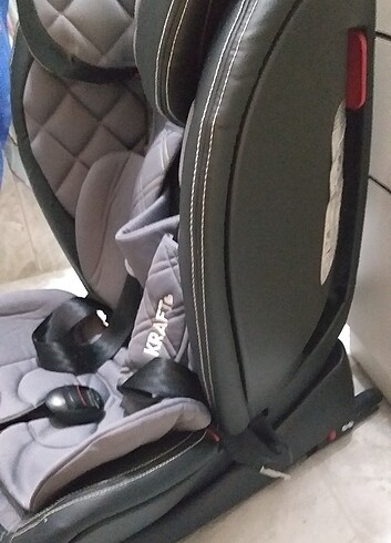 9- 36 kg Beden gri Renk Araba koltuğu 
