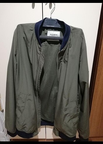 Pull and Bear Erkek Yeşil Bomber Ceket
